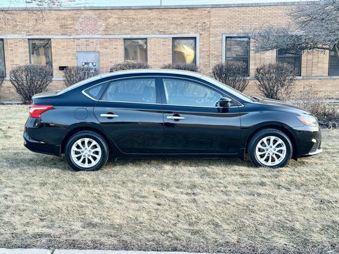 Used 2018 Nissan Sentra SV image 4