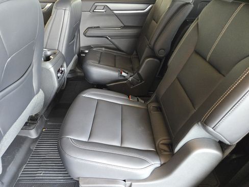 New 2026 GMC Acadia Elevation w/ Elevation Premium Package image 20