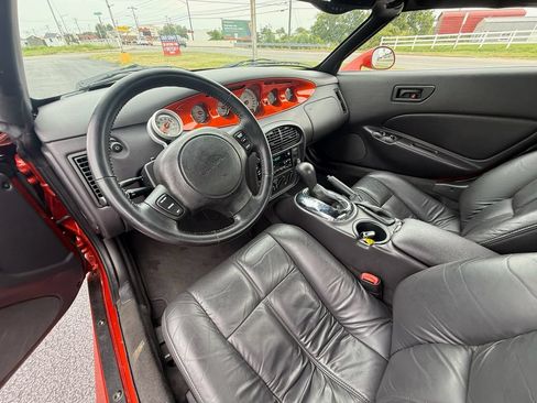 Used 2001 Chrysler Prowler RWD image 12