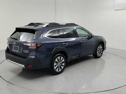 Certified 2025 Subaru Outback Touring XT w/ Popular Package #2 AWD/4WD image 10