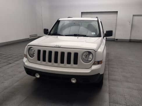 Used 2017 Jeep Patriot Sport FWD image 15