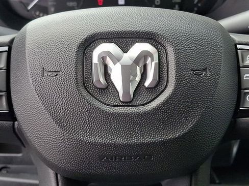 Used 2024 RAM ProMaster 2500 w/ Safety Group FWD image 22