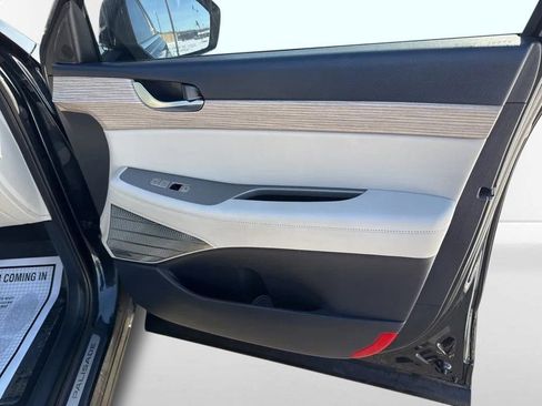 Used 2021 Hyundai Palisade Limited image 13