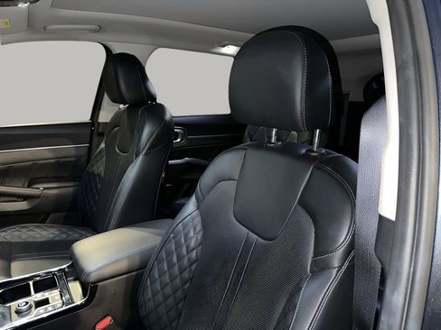 Used 2021 Kia Sorento SX image 27