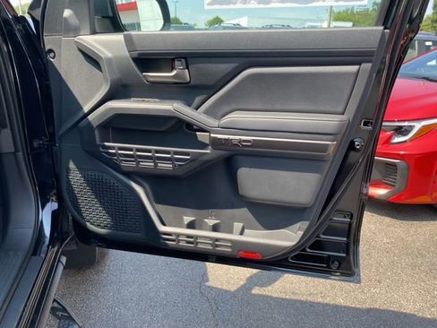 New 2025 Toyota Tacoma TRD Off-Road AWD/4WD image 46