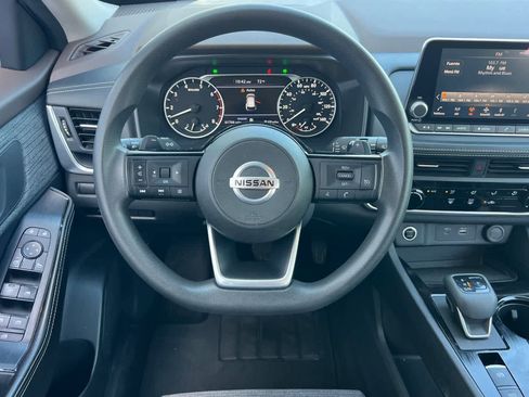 Used 2021 Nissan Rogue S image 16