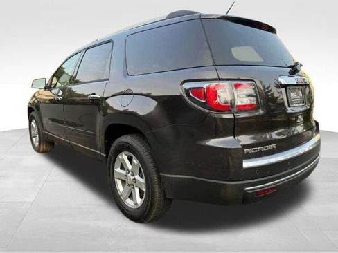 Used 2016 GMC Acadia SLE image 4