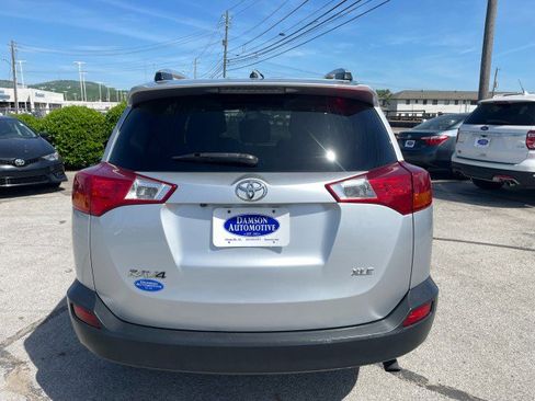 Used 2013 Toyota RAV4 XLE image 4