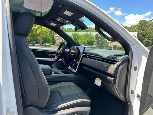 Used 2025 GMC Sierra EV Denali AWD/4WD image 40