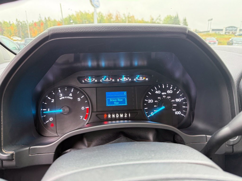 Used 2019 Ford F250 XL w/ Power Equipment Group AWD/4WD image 19