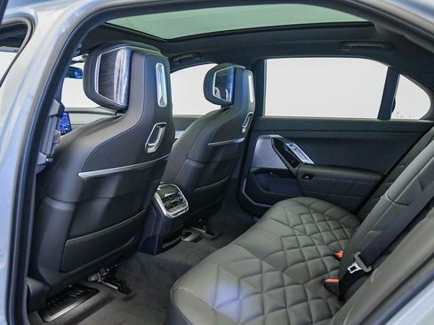 New 2026 BMW 740i w/ Premium Package image 20