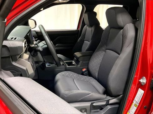 New 2026 Toyota Tacoma SR5 AWD/4WD image 9