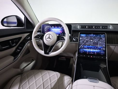 Certified 2022 Mercedes-Benz S 580 4MATIC Sedan image 46