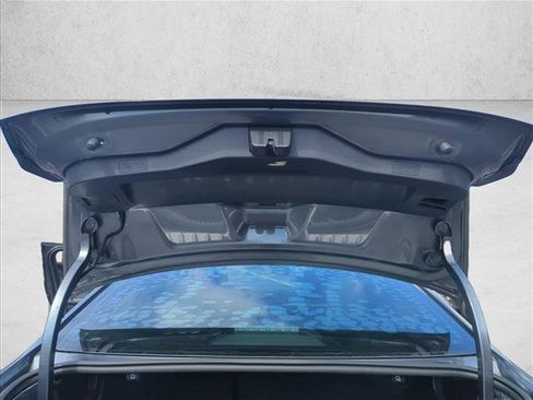 Used 2019 Volkswagen Jetta SE FWD image 10