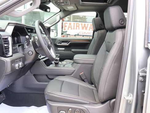 New 2026 GMC Sierra 1500 Denali AWD/4WD image 15