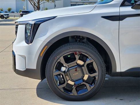 New 2026 Kia Sorento X-Line EX image 9