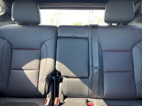 Used 2023 Chevrolet Blazer RS image 35