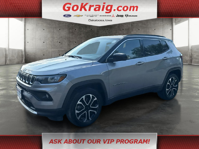 Used 2024 Jeep Compass Limited AWD/4WD image 1