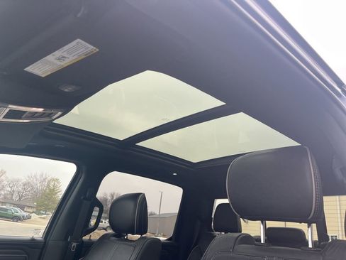 Used 2020 RAM 1500 Limited image 13