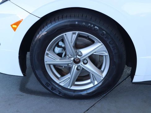 Used 2020 Hyundai Sonata SE image 12