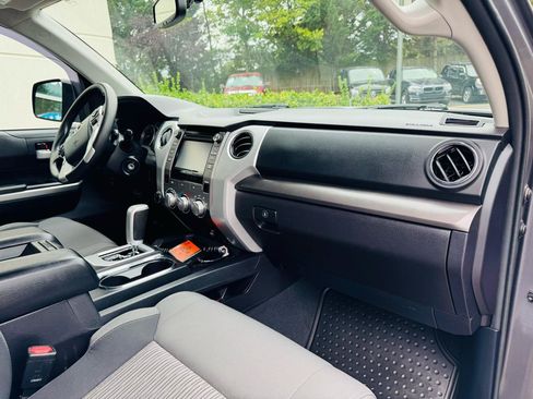 Used 2014 Toyota Tundra SR5 w/ TRD Off Road Package AWD/4WD image 31