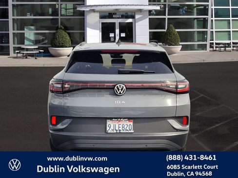 Certified 2023 Volkswagen ID.4 Pro S image 5