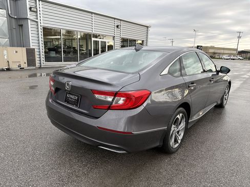 Used 2019 Honda Accord EX image 3
