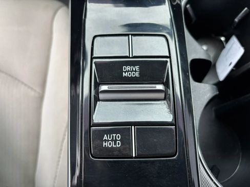 Used 2023 Hyundai Sonata SE FWD image 43
