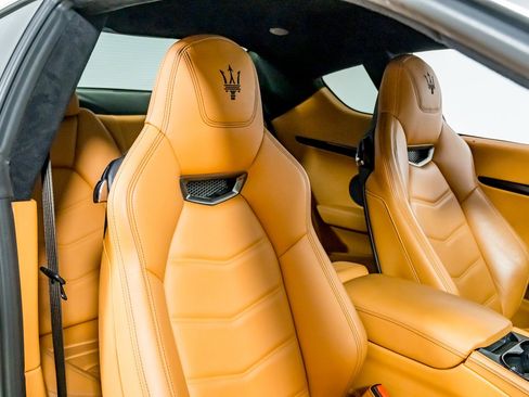 Used 2018 Maserati GranTurismo Sport image 26