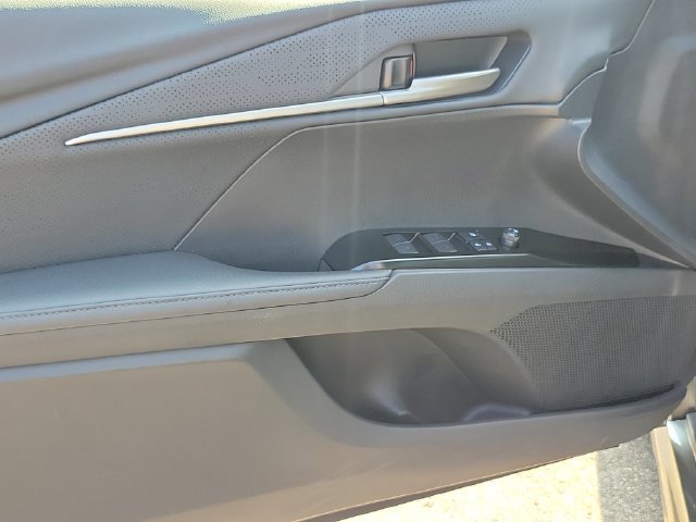 Used 2026 Toyota Camry XSE FWD image 22