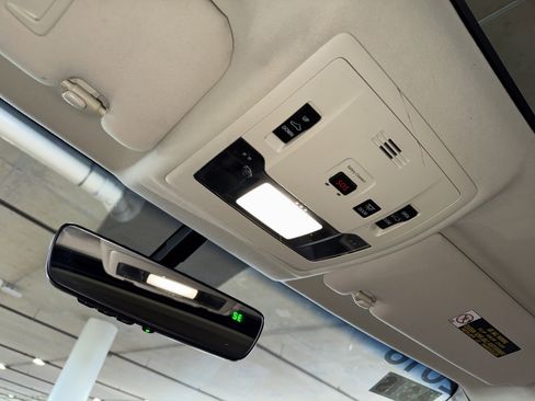 Used 2016 Lexus ES 350 w/ Accessory Package 2 image 30