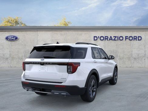 New 2026 Ford Explorer Active w/ Active Comfort Package image 8