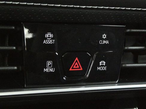 New 2026 Volkswagen Atlas SEL Premium R-Line image 18