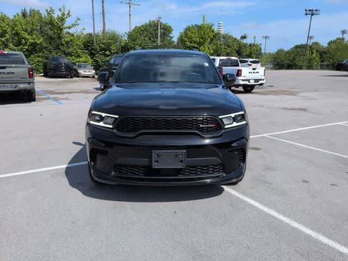 Used 2024 Dodge Durango GT AWD/4WD image 3