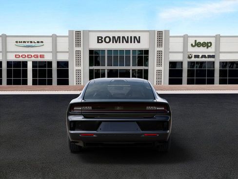 New 2025 Dodge Charger R/T w/ Quick Order Package 25M R/T image 7