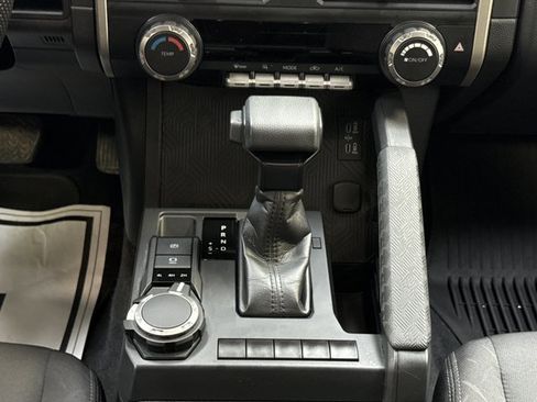 Used 2024 Toyota Tacoma SR image 24