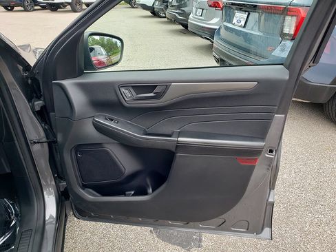 Used 2023 Ford Escape Active AWD/4WD image 20
