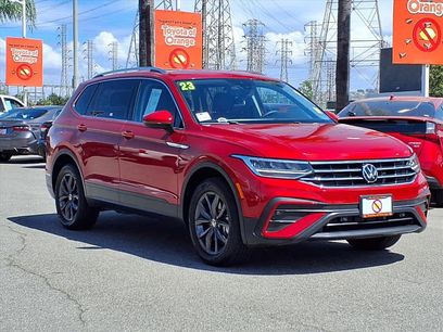 Used 2023 Volkswagen Tiguan SE
