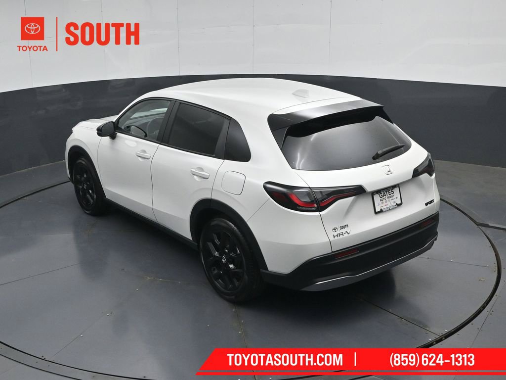 Used 2025 Honda HR-V Sport image 49