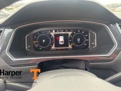 Used 2022 Volkswagen Tiguan SEL R-Line image 15