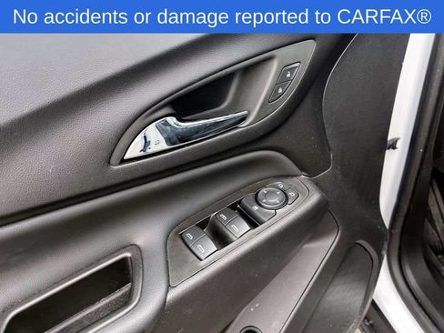 Certified 2024 Chevrolet Equinox LT w/ LPO, Floor Liner Package FWD image 18
