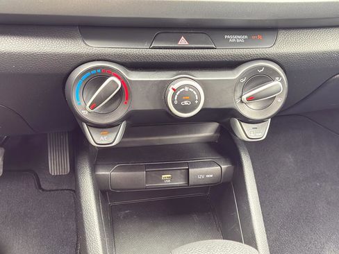 Used 2023 Kia Rio LX FWD image 28