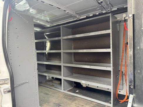 Used 2017 Ford Transit 250 250 3dr SWB Medium Roof Cargo image 28