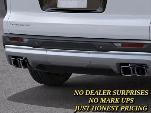 New 2026 Chevrolet Traverse LT w/ Driver Confidence Package image 14