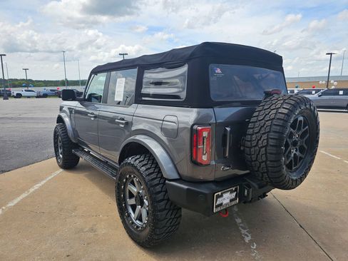 Used 2021 Ford Bronco Outer Banks AWD/4WD image 6