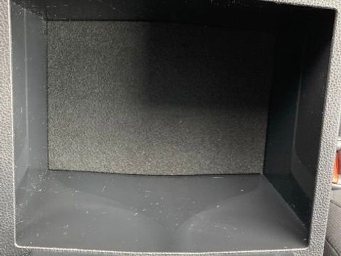 Used 2024 Toyota Tacoma SR5 image 36