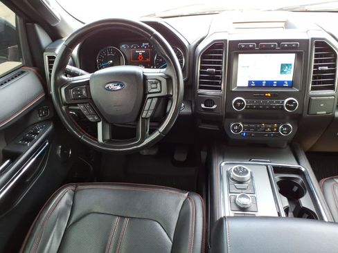 Used 2021 Ford Expedition Max Limited AWD/4WD image 17