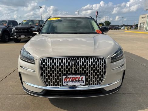 Used 2024 Lincoln Corsair AWD image 27