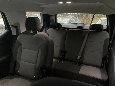 Used 2019 Chevrolet Traverse LT image 29