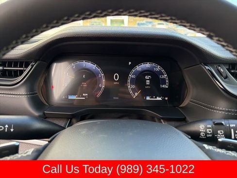 New 2026 Jeep Grand Cherokee L Limited w/ Luxury Tech Group II AWD/4WD image 19